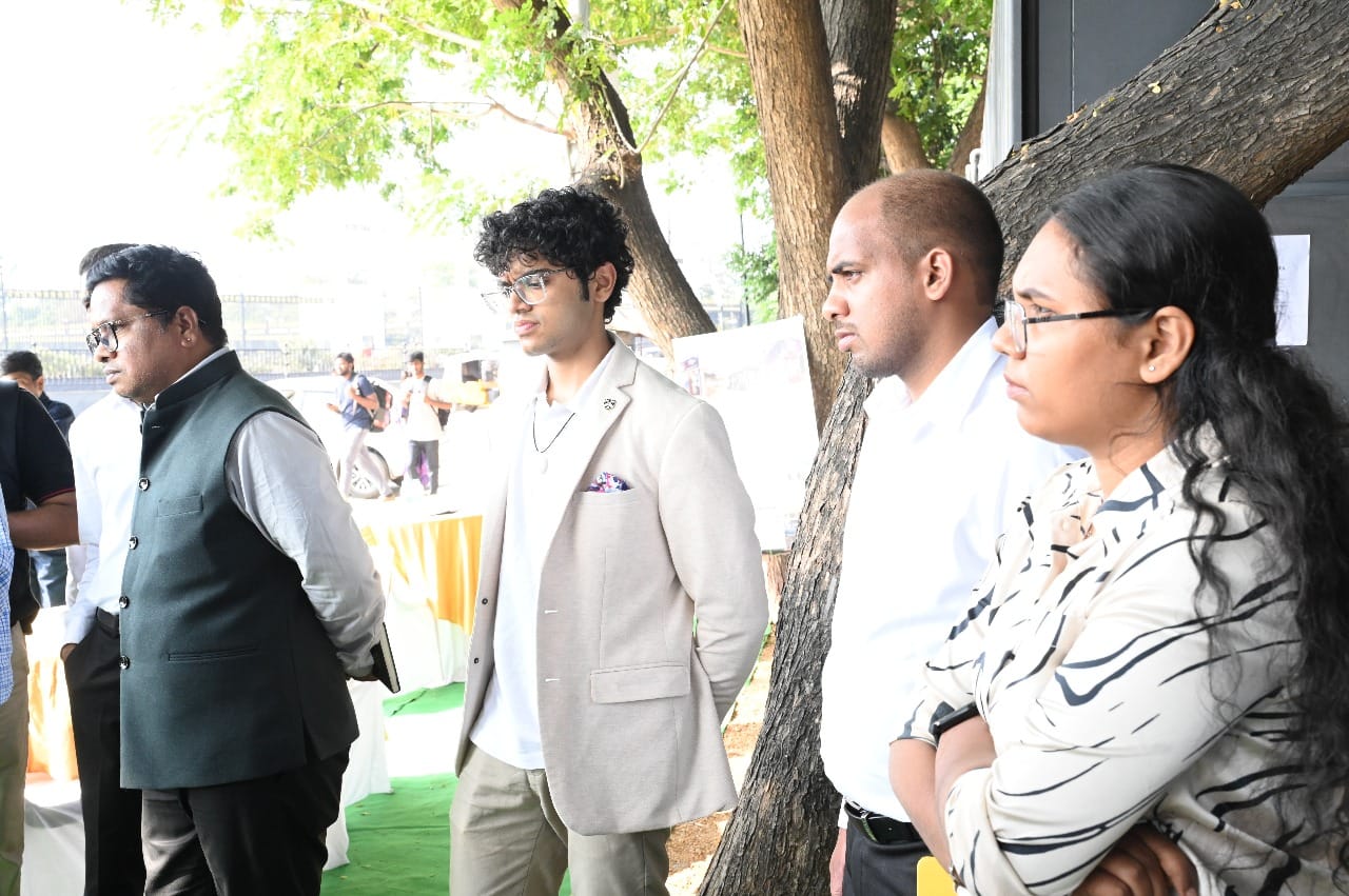 Technical briefing with Gates Foundation representatives