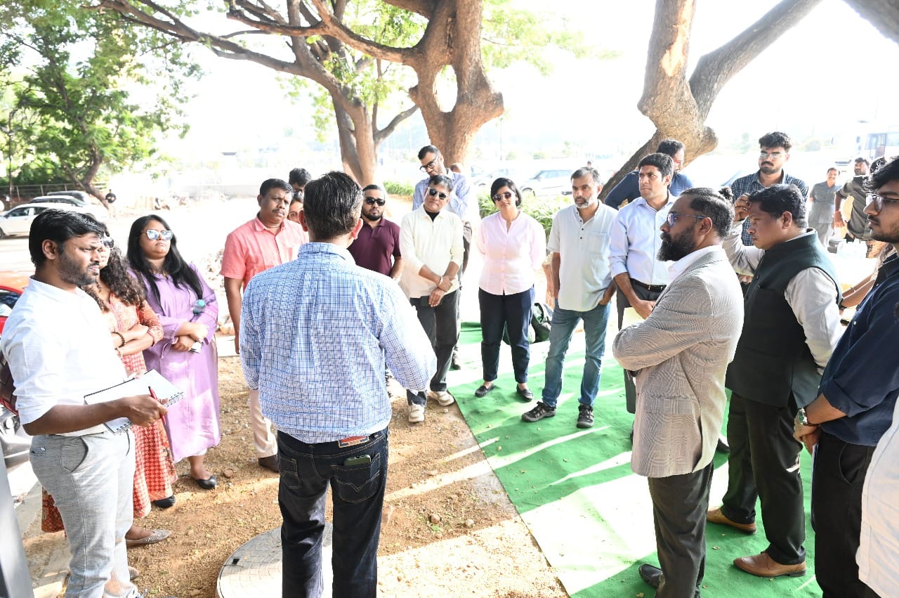 B-CRT unit exterior view with solar panels